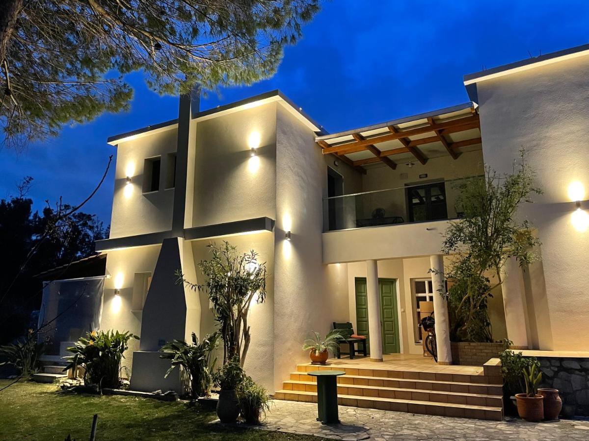 Andromahi & Apartment Laganas